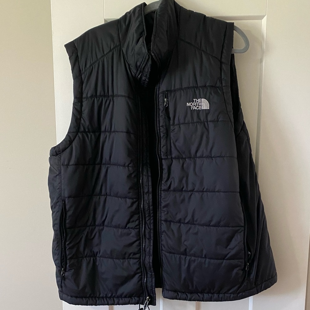Men’s XL North Face black vest